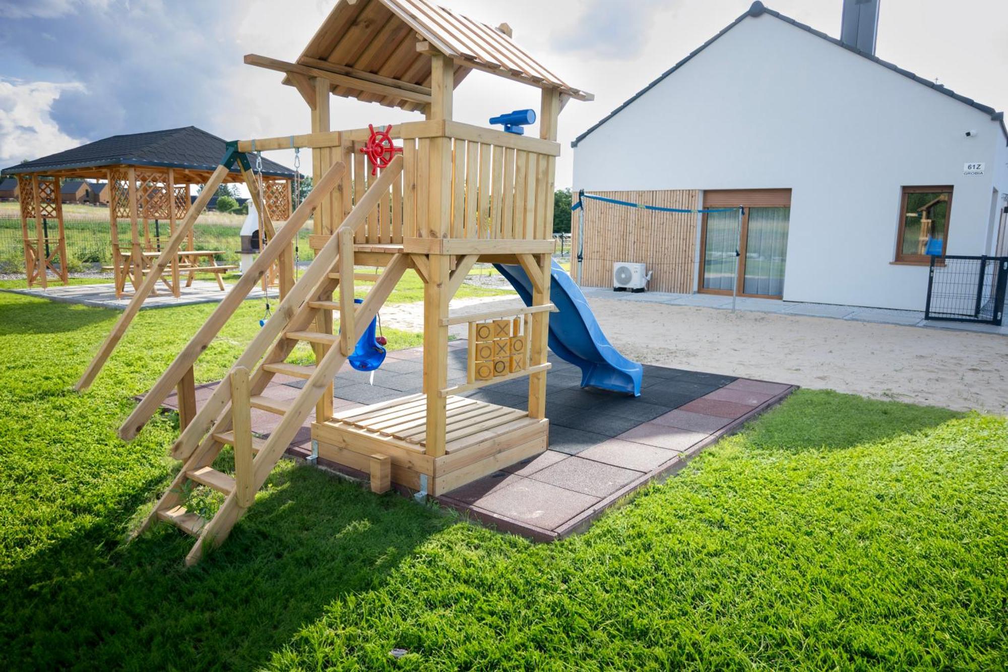 Holiday home Dom Caloroczny W Sierakowie Nr 2 Sierakow (Greater Poland)